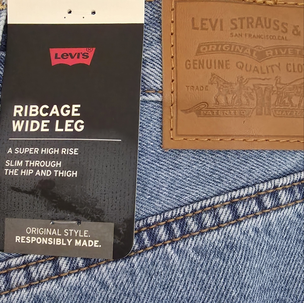 Levi's Ribcage Premium Wide Leg Blue Jeans - Picture 12 of 16